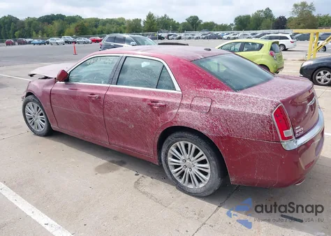 2014 Chrysler 300 z USA, uszkodzony, nr VIN 2C3CCARG8EH255688